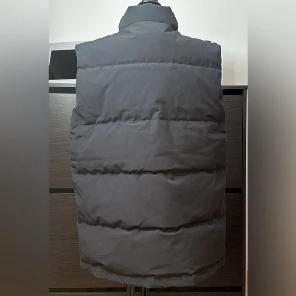 Canada Goose Regeneration Freestyle Vest - Picture 8 of 14